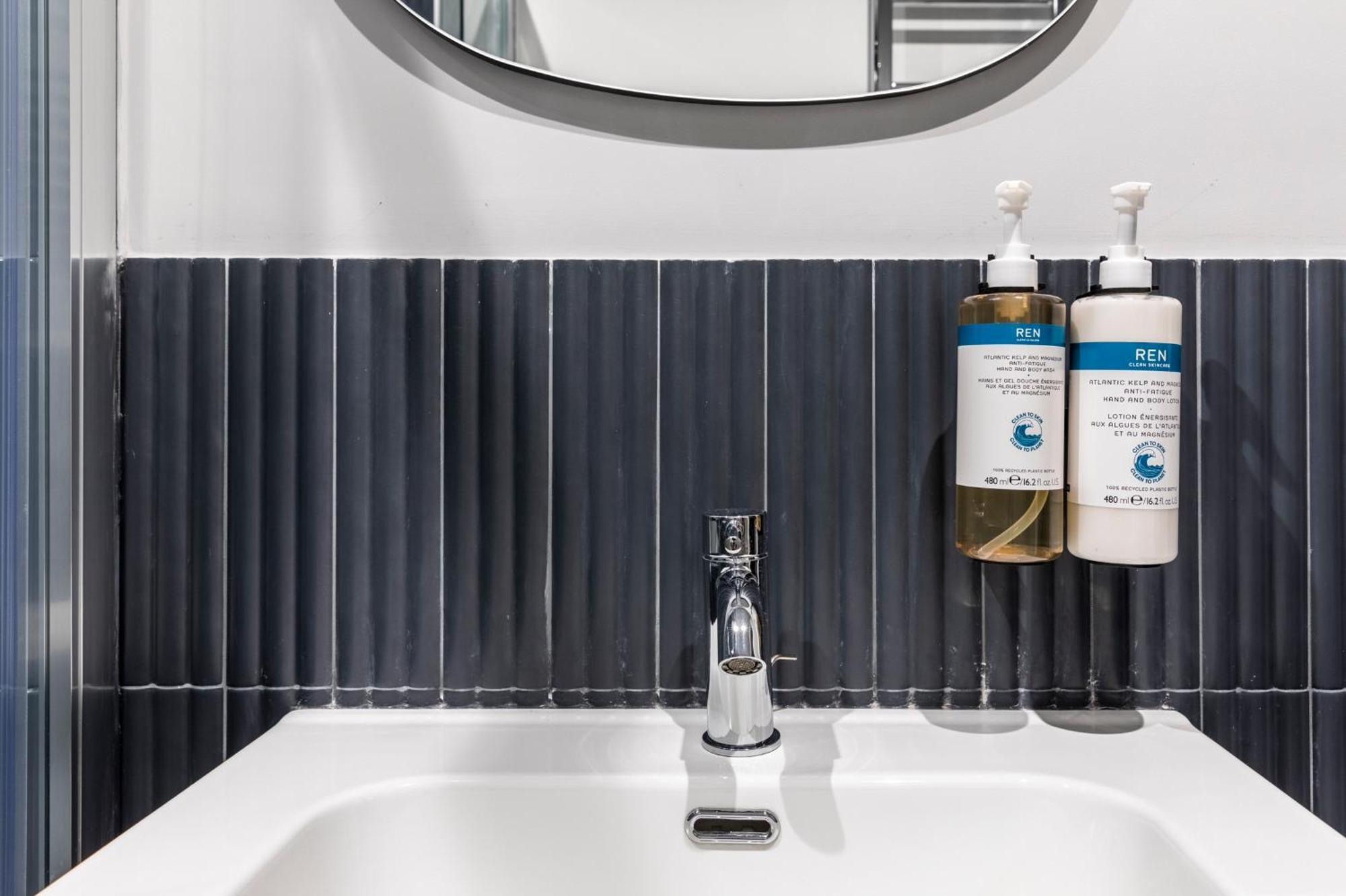 Hotel Numa Rome Linea Zewnętrze zdjęcie